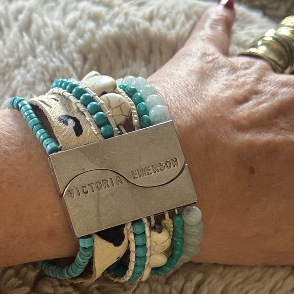 Victoria Emerson Turquoise and Cream Bracelet Set - Picture 7 of 7